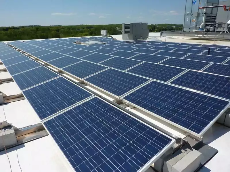 découvrez les subventions solaires disponibles pour vous aider à financer vos projets d'énergie renouvelable. profitez d'aides gouvernementales et de réductions fiscales pour installer des panneaux solaires et réduire votre facture d'électricité tout en préservant l'environnement.