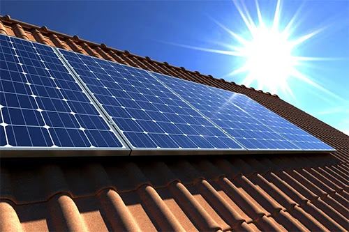 découvrez comment optimiser la surface de panneaux solaires sur votre maison pour maximiser la production d'énergie renouvelable. informez-vous sur les meilleures pratiques pour l'installation et l'entretien de vos panneaux solaires.