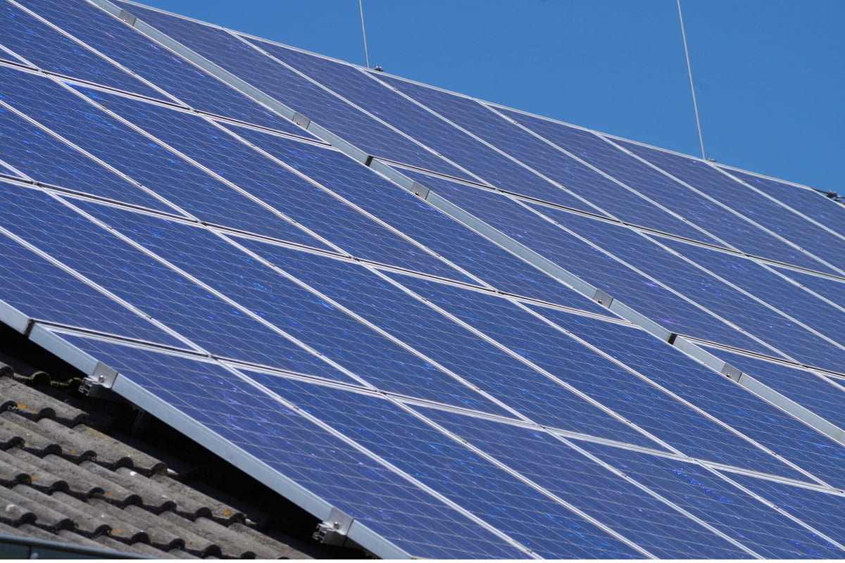 découvrez les tarifs de rachat de panneaux photovoltaïques (pv) en france. comparez les offres et optimisez votre investissement énergétique pour bénéficier des meilleures options de rachat.