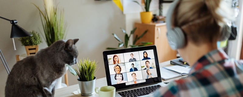 découvrez comment optimiser votre consommation d'énergie en télétravail. des astuces pratiques pour réduire votre empreinte carbone tout en maintenant votre productivité à domicile.