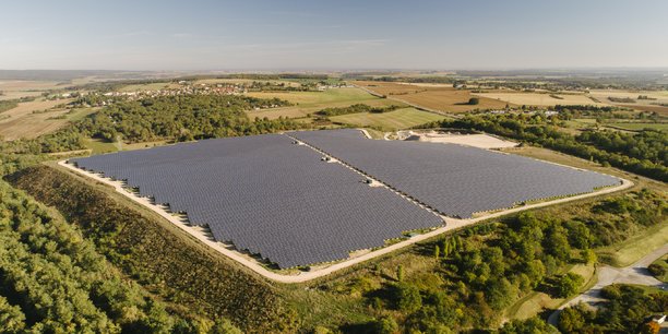 découvrez comment la transition énergétique dans le lot-et-garonne s'accélère grâce aux panneaux photovoltaïques. informez-vous sur les avantages écologiques et économiques de l'énergie solaire et rejoignez le mouvement vers un avenir plus durable.