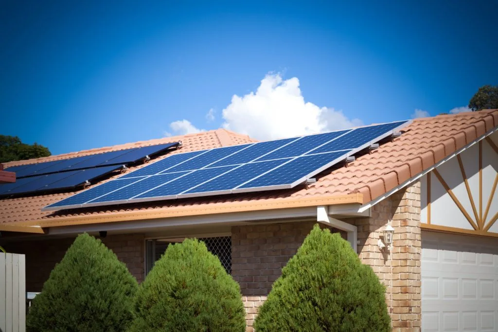 découvrez les avantages et les expériences des utilisateurs de panneaux solaires. apprenez comment ces systèmes innovants transforment l'énergie résidentielle, réduisent les factures et contribuent à un avenir durable.