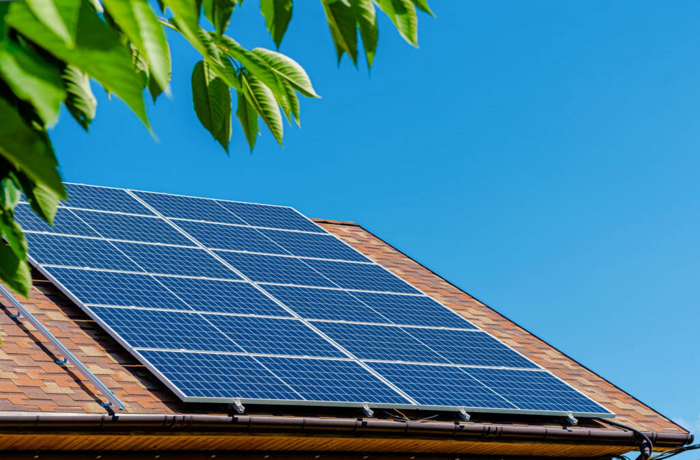 découvrez comment utiliser l'énergie solaire pour réduire vos factures d'électricité, protéger l'environnement et profiter d'une source d'énergie renouvelable et durable. explorez les avantages, les techniques d'installation et les solutions adaptées à vos besoins.