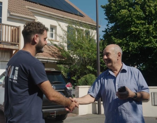 découvrez comment l'installation de panneaux solaires peut valoriser votre bien immobilier tout en contribuant à une démarche écologique. optimisez votre propriété avec des solutions énergétiques durables et augmentez son attrait sur le marché.
