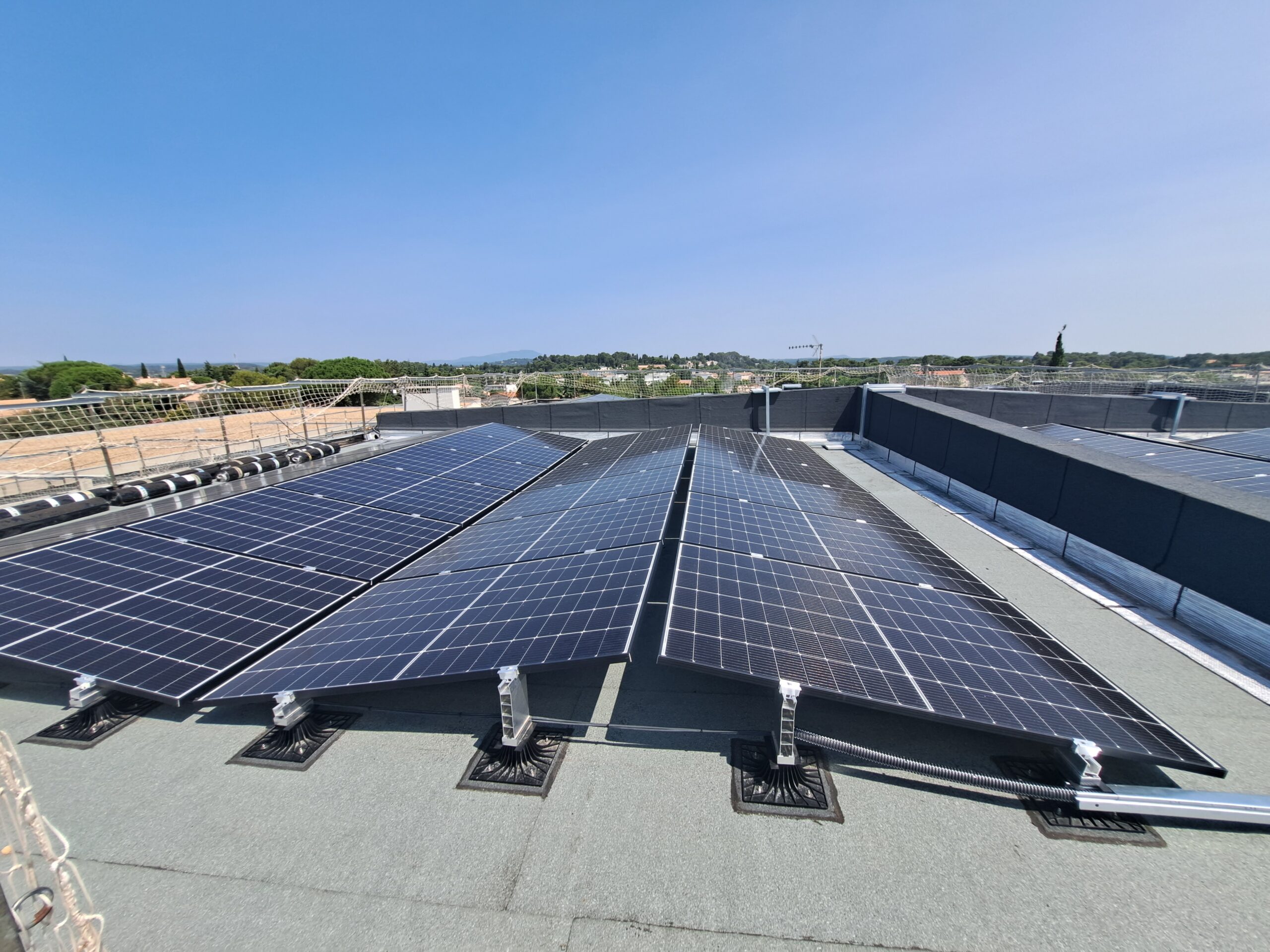 découvrez les meilleurs installateurs de panneaux photovoltaïques à montpellier. profitez d'une expertise locale et d'une installation sur mesure pour réduire vos factures d'énergie et contribuer à la transition énergétique.