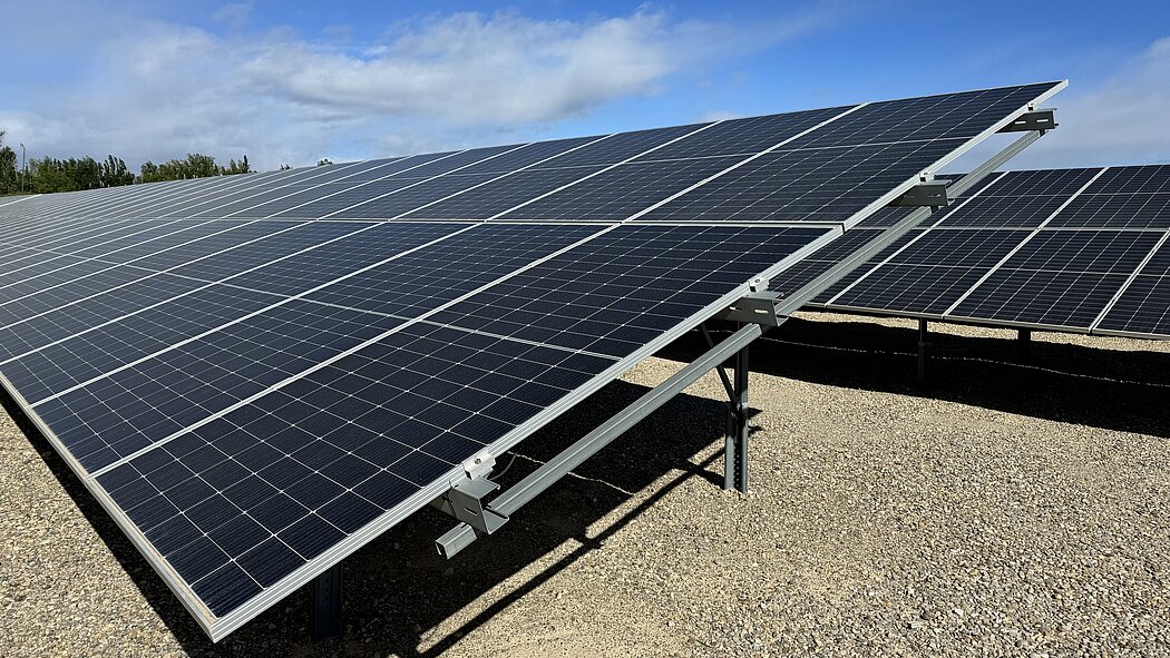 découvrez comment les panneaux photovoltaïques peuvent transformer la mairie en un modèle d'éco-responsabilité. apprenez-en plus sur les avantages énergétiques et environnementaux de l'installation de ces systèmes solaires dans les collectivités locales.