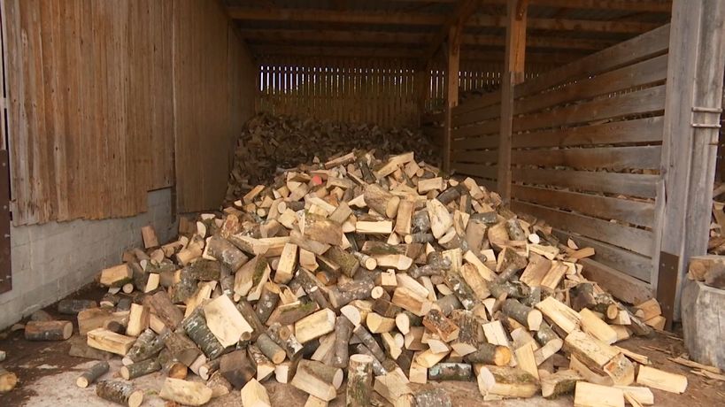 découvrez les avantages du chauffage au bois gagnant : une solution économique et écologique pour un confort optimal dans votre maison. optez pour des performances énergétiques supérieures et réduisez votre empreinte carbone tout en profitant d'un chauffage chaleureux et agréable.