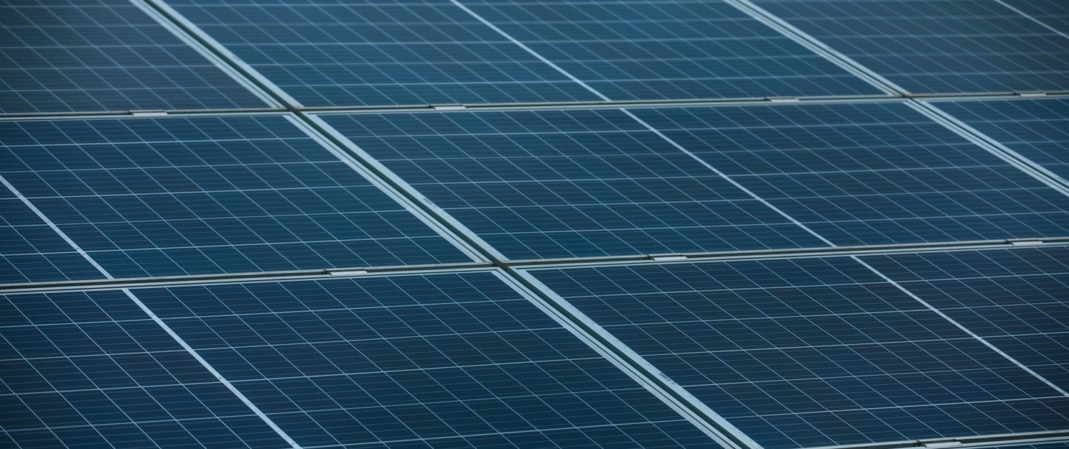 découvrez les coûts des panneaux photovoltaïques et comment ils peuvent réduire vos factures d'électricité tout en contribuant à une énergie durable. informez-vous sur l'investissement initial, les aides disponibles et les économies à long terme.