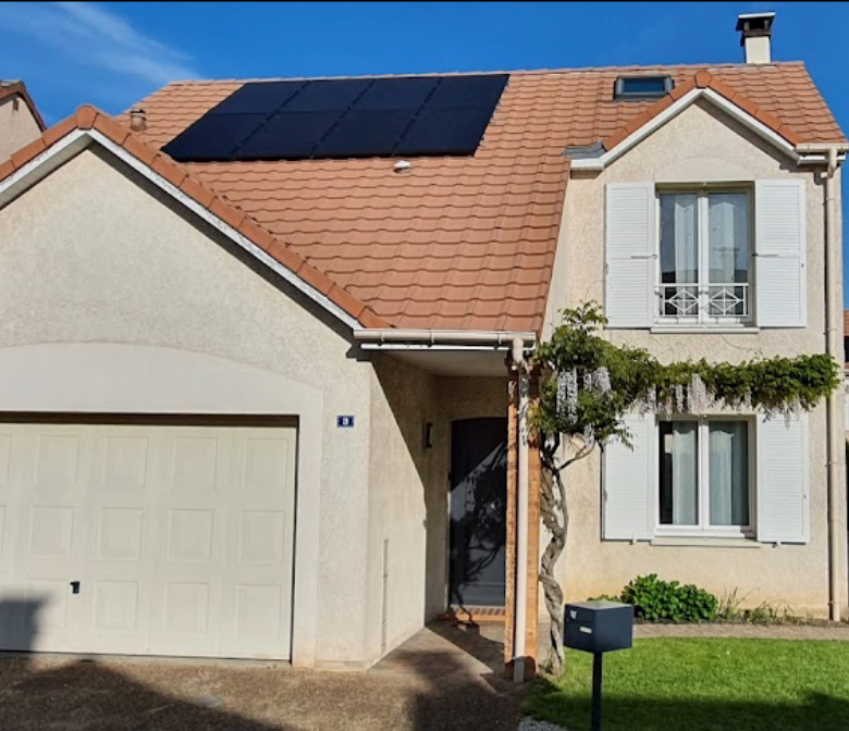 découvrez les nombreux avantages d'engager un installateur photovoltaïque en vendée. bénéficiez d'expertises locales, d'économies d'énergie significatives, et d'un accompagnement personnalisé pour transiter vers une énergie renouvelable. optez pour une installation efficace et durable qui valorise votre patrimoine.