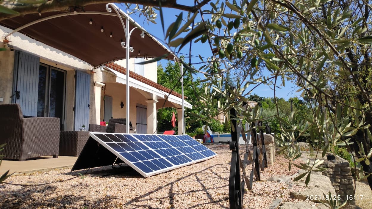 découvrez les nombreux avantages de l'autoconsommation photovoltaïque : réduction des factures d'électricité, indépendance énergétique, impact environnemental positif et valorisation de votre bien immobilier. optez pour une énergie renouvelable et économisez tout en protégeant la planète.