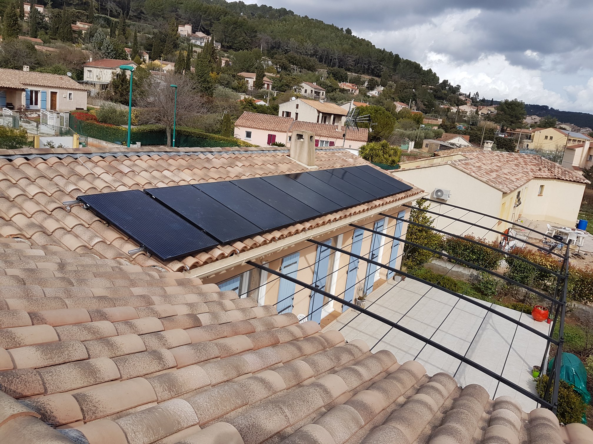 découvrez les meilleurs installateurs de panneaux photovoltaïques à roquebrune. profitez d'une énergie propre et d'économies sur vos factures grâce à des experts locaux qualifiés. demandez un devis gratuit dès aujourd'hui !