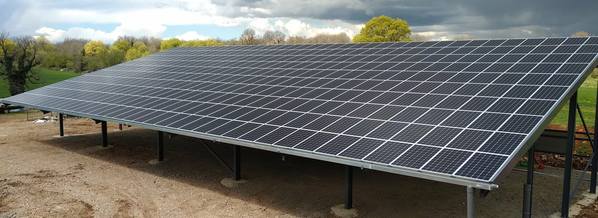 découvrez m. morey, votre expert photovoltaïque, offrant des solutions innovantes et durables pour optimiser votre production d'énergie solaire. profitez de conseils personnalisés et d'une expertise reconnue pour transformer vos projets en succès.