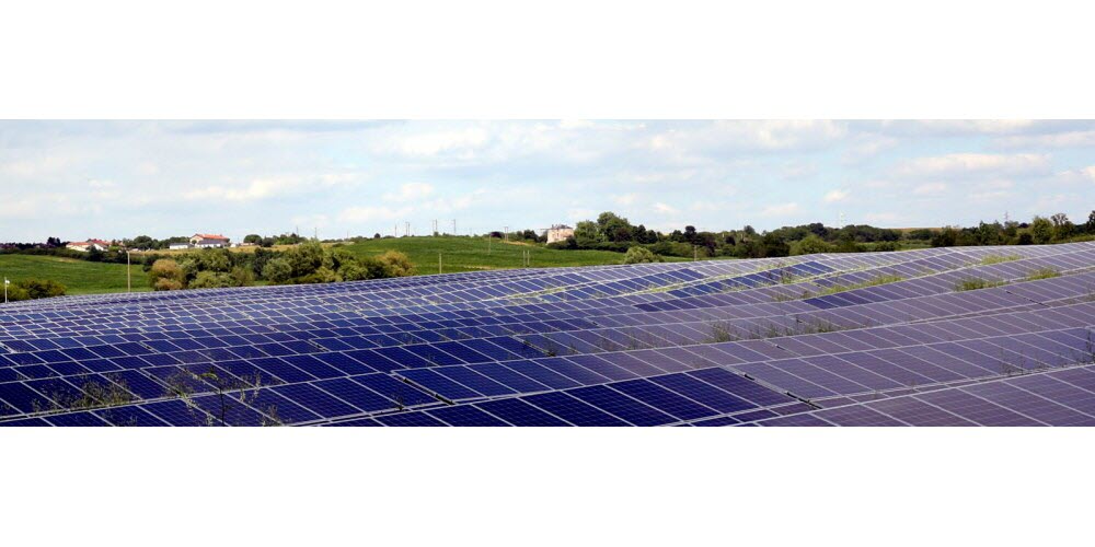 découvrez comment réaliser une installation photovoltaïque réussie pour optimiser votre production d'énergie solaire. bénéficiez de conseils pratiques et d'astuces pour choisir le meilleur équipement, réduire vos coûts et maximiser votre efficacité énergétique.
