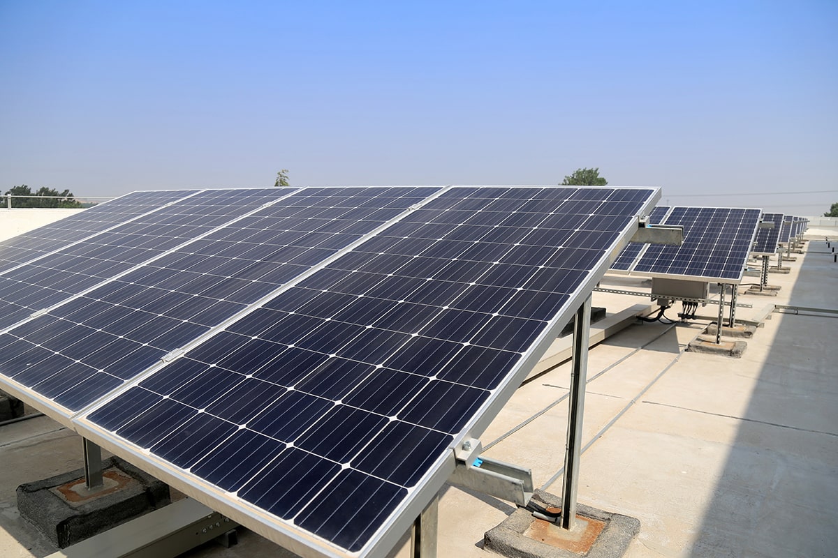 découvrez nos services d'installation photovoltaïque à realmont. profitez de solutions énergétiques durables et économiques, tout en réduisant votre impact environnemental. nos experts vous accompagnent à chaque étape pour garantir une installation de qualité et un rendement optimal de vos panneaux solaires.