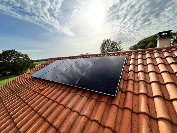 découvrez les solutions d'autonomie photovoltaïque à la rochelle pour réduire votre facture d'électricité et optimiser votre consommation d'énergie. profitez des avantages des panneaux solaires et devenez acteur de votre propre production énergétique.