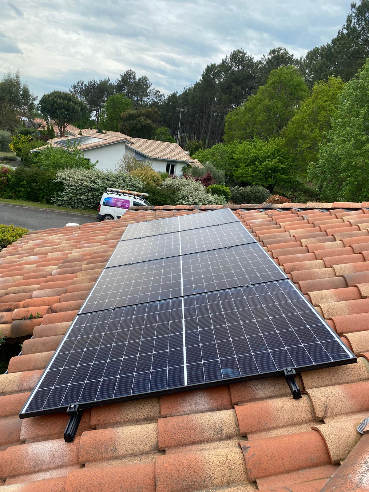 découvrez les avantages d'un installateur photovoltaïque à dax : expertise locale, économies d'énergie, bénéfices fiscaux et valorisation de votre patrimoine. optez pour des solutions écologiques et rentables grâce à des professionnels qualifiés.