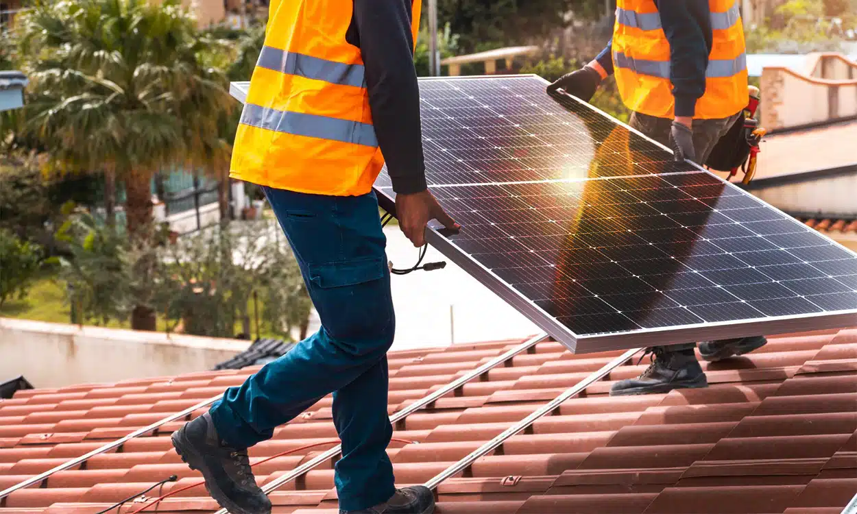 découvrez les nombreux avantages pour les installateurs photovoltaïques en france, tels que des opportunités de croissance, des incitations financières et un marché en pleine expansion. optimisez votre activité avec des solutions durables et contribuez à la transition énergétique tout en bénéficiant d'un cadre réglementaire favorable.