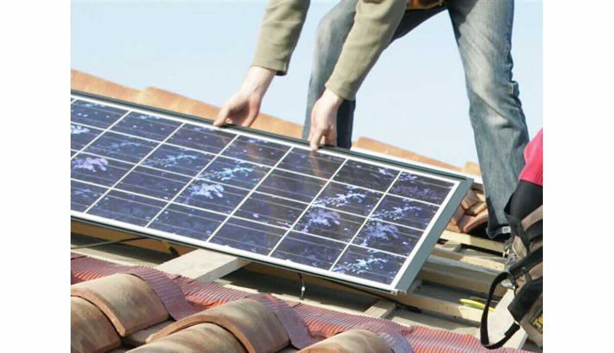 découvrez notre sélection d'avis sur les panneaux photovoltaïques pour vous aider à choisir la meilleure solution d'énergie solaire. profitez d'une analyse détaillée des avantages et inconvénients, ainsi que des retours d'expérience d'utilisateurs pour faire le bon choix.