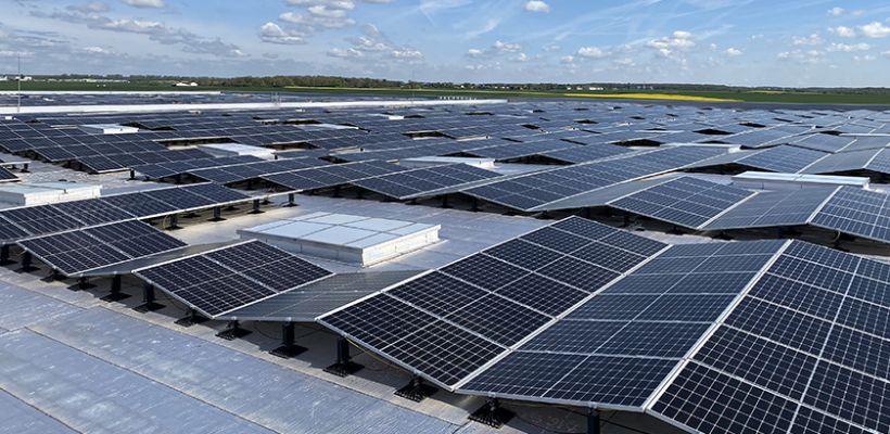 découvrez les avantages d'une centrale photovoltaïque : une solution d'énergie propre et renouvelable qui transforme la lumière du soleil en électricité, contribuant à la protection de l'environnement tout en réduisant vos factures d'énergie.