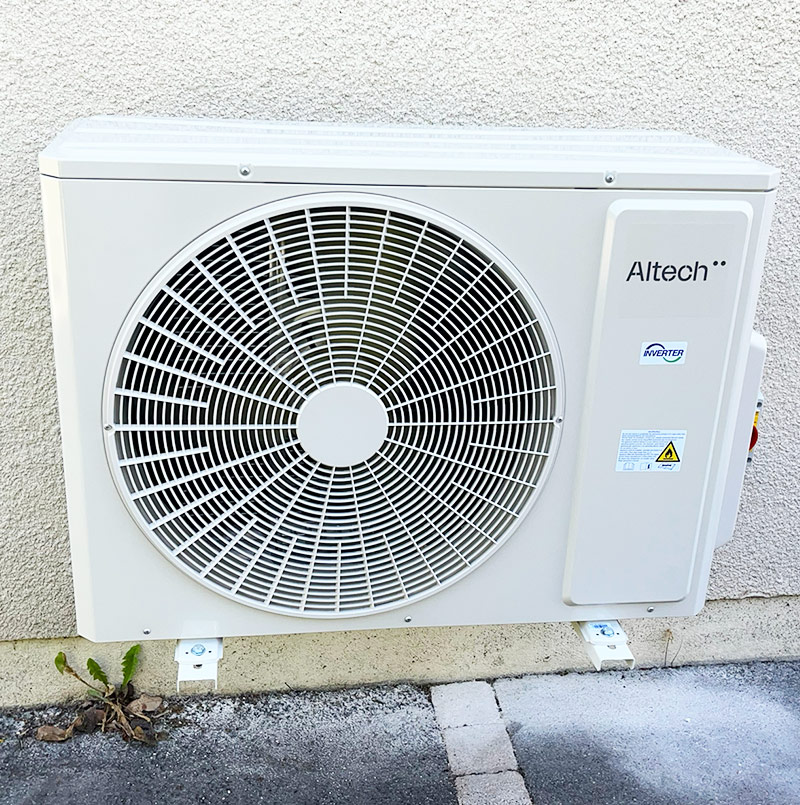 découvrez nos solutions de climatisation à orléans pour un confort optimal tout au long de l'été. profitez de nos services d'installation et de maintenance pour un climat frais et agréable chez vous.