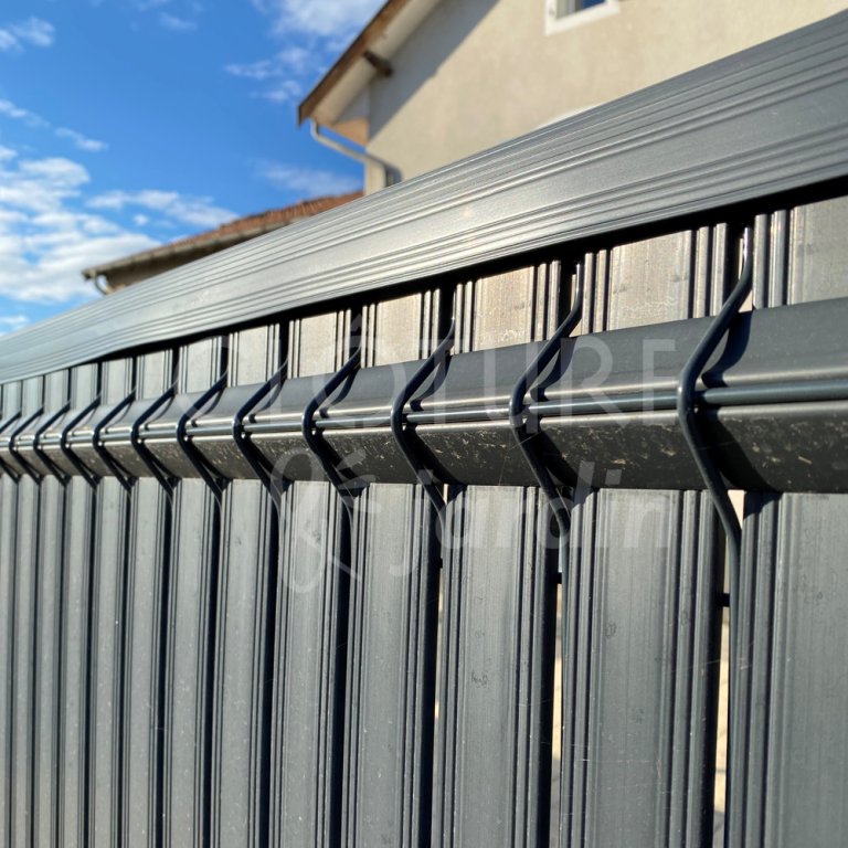 découvrez notre gamme de clôtures en pvc tressées, alliant esthétisme et durabilité. parfaites pour délimiter votre espace tout en ajoutant une touche moderne à votre jardin. faciles à installer et résistantes aux intempéries, nos clôtures s'adaptent à tous vos besoins.