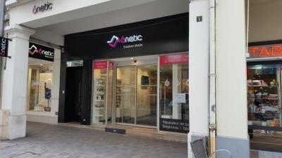 cofratel, votre expert installateur télécom, propose des solutions sur mesure pour vos besoins en connectivité. profitez d'une installation rapide et fiable pour tous vos équipements télécom, avec un service client à l'écoute.