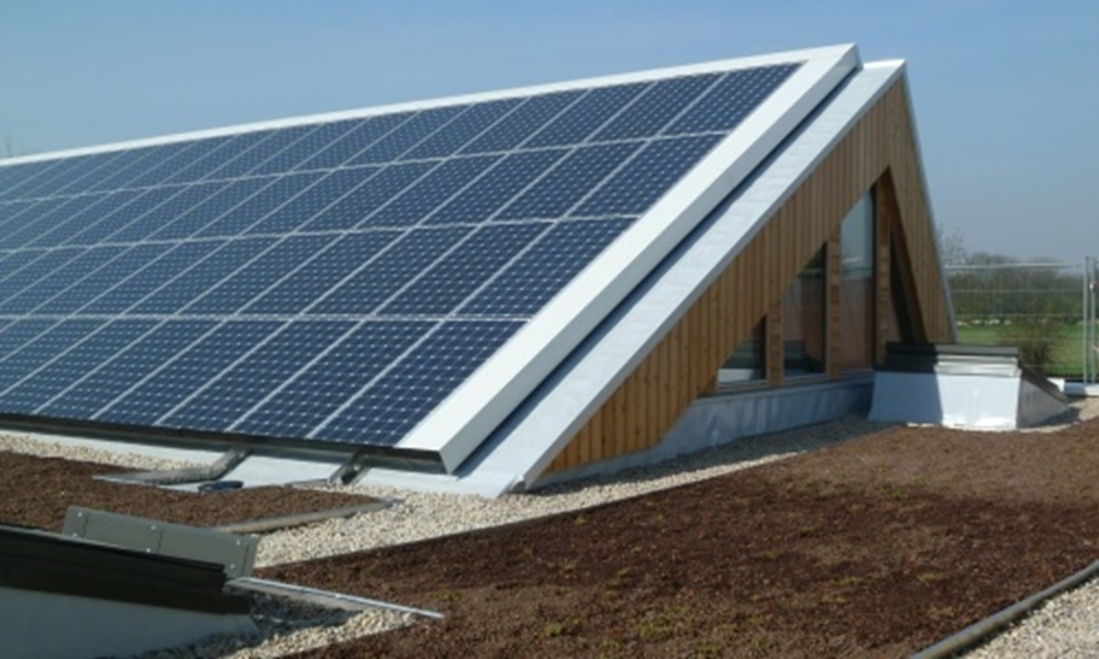 découvrez notre comparatif complet des panneaux solaires solarkind. analysez les performances, les prix et les avantages pour choisir la meilleure solution énergétique pour votre maison.