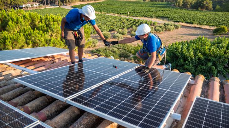 découvrez tout sur le coût des panneaux solaires en france. notre guide complet vous aidera à estimer le prix des installations, à comprendre les aides financières disponibles et à évaluer les économies à long terme. investissez dans l'énergie renouvelable et réduisez votre facture d'électricité dès aujourd'hui !