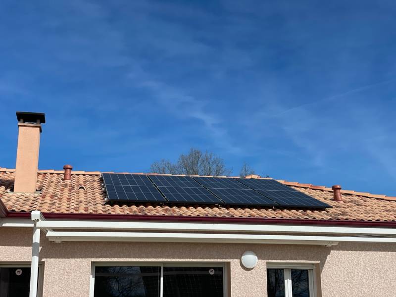 obtenez votre devis personnalisé pour l'installation de panneaux photovoltaïques. comparez les offres, découvrez les avantages des énergies renouvelables et faites le choix qui vous permettra de réduire votre facture d'électricité tout en préservant l'environnement.