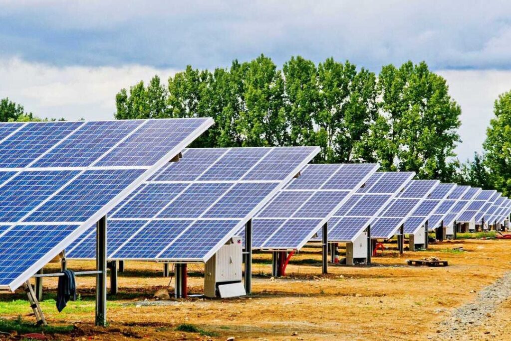 obtenez des devis personnalisés pour l'installation de panneaux photovoltaïques. comparez les offres et choisissez la solution idéale pour produire votre propre énergie solaire et réduire vos factures d'électricité.