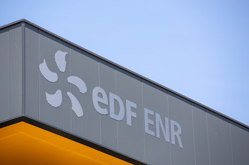 contactez edf enr pour toutes vos questions sur les énergies renouvelables. profitez de conseils d'experts, d'informations sur nos offres et d'un accompagnement personnalisé pour vos projets d'énergie solaire.