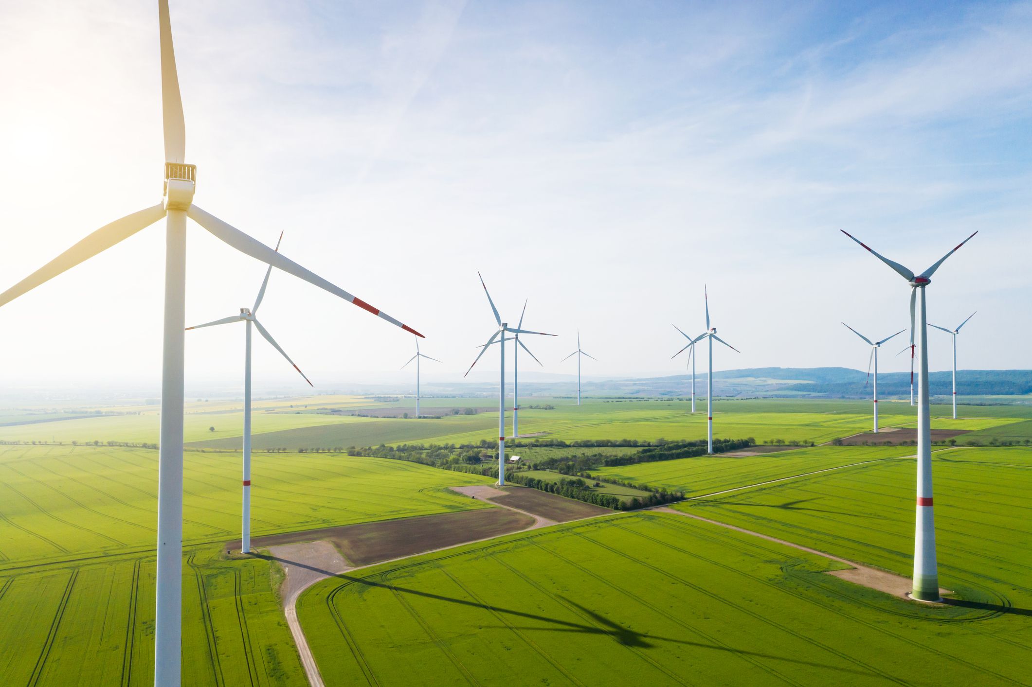 découvrez l'univers des énergies renouvelables : solutions durables et respectueuses de l'environnement pour un avenir meilleur. apprenez comment l'énergie solaire, éolienne, hydraulique et d'autres sources renouvelables peuvent transformer notre approche énergétique et réduire notre empreinte carbone.
