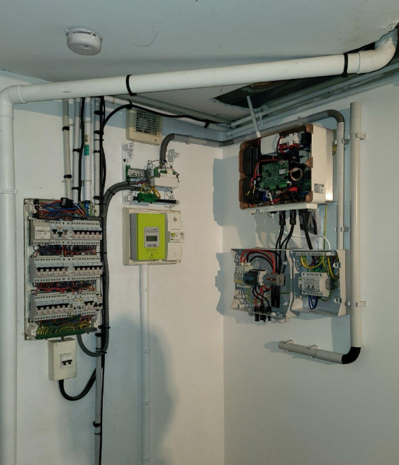 découvrez notre forum dédié à l'autoconsommation photovoltaïque, un espace d'échange et de partage pour les passionnés et les novices. posez vos questions, partagez vos expériences, et trouvez des conseils pratiques sur l'installation de panneaux solaires, l'optimisation de votre consommation d'énergie et les dernières innovations du secteur.