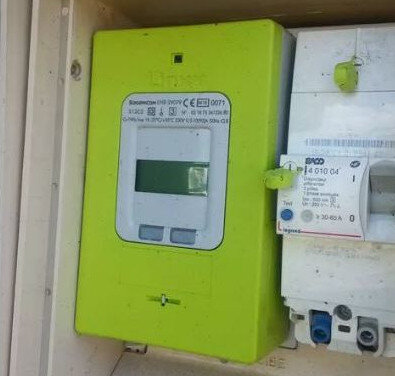 découvrez comment gérer efficacement le contrat d'électricité de votre location meublée. nos conseils vous aideront à optimiser vos dépenses énergétiques tout en garantissant le confort de vos locataires.