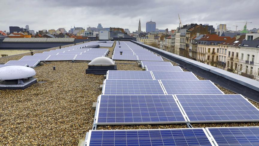 découvrez notre guide complet sur les panneaux photovoltaïques à bruxelles. apprenez tout sur l'installation, les avantages, les aides financières disponibles et les étapes pour maximiser l'efficacité de votre système solaire. optez pour une énergie durable et faites le plein d'informations essentielles pour votre projet!