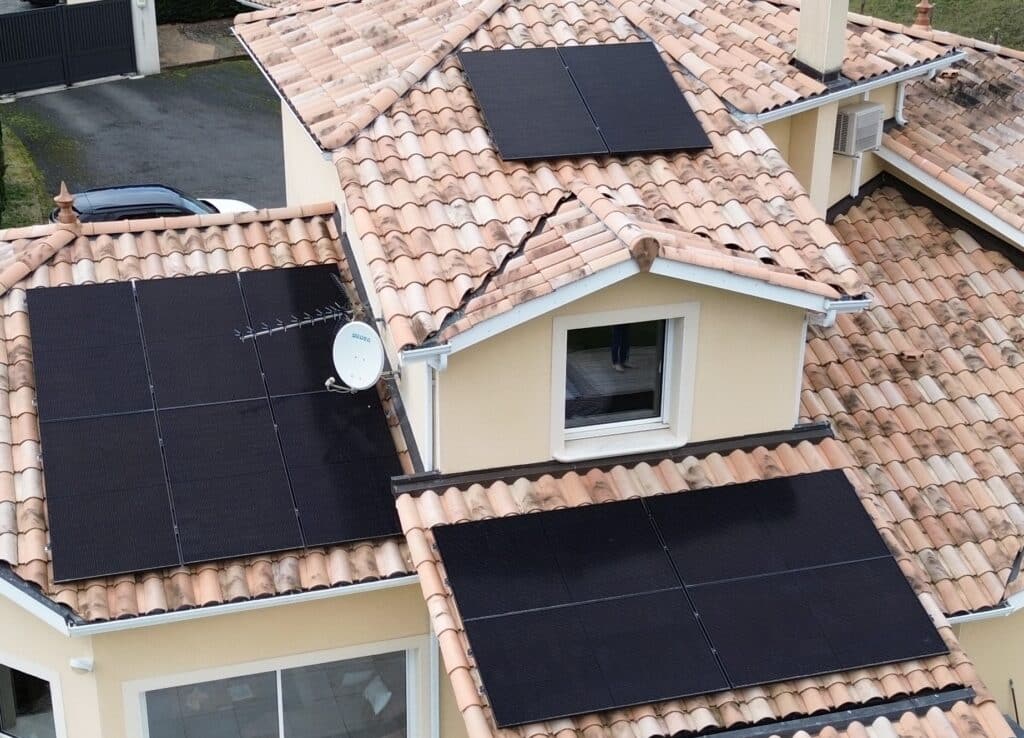 découvrez les dernières innovations en matière de panneaux photovoltaïques, révolutionnant l'énergie solaire avec des technologies avancées, une efficacité améliorée et un impact environnemental réduit. informez-vous sur les perspectives d'avenir et les bénéfices durables pour votre habitat.