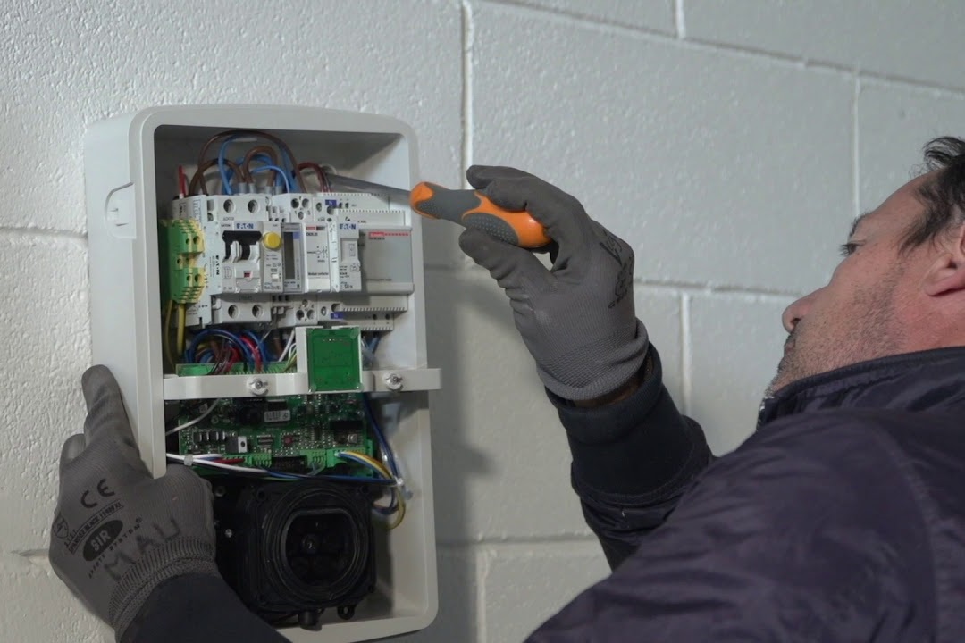 découvrez nos services professionnels d'installation de wallbox pour recharger votre véhicule électrique à domicile. offrant une solution adaptée à vos besoins, notre équipe d'experts garantit une installation sécurisée et rapide pour une utilisation optimale de votre bornes de recharge.