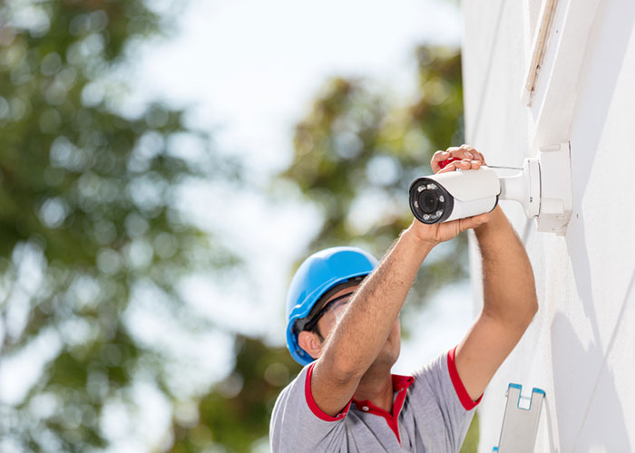 découvrez nos services d'installation de caméras de surveillance pour sécuriser votre domicile ou votre entreprise. profitez d'une expertise professionnelle pour un système de vidéo protection fiable et efficace.