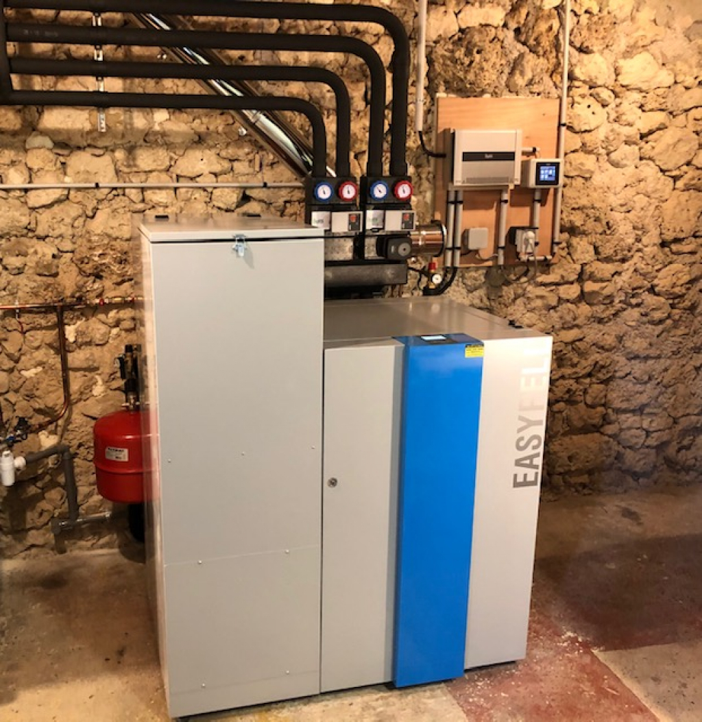 découvrez notre service d'installateur de chaudières à granulés dans le tarn. profitez d'une expertise professionnelle pour optimiser votre confort thermique tout en réalisant des économies d'énergie. contactez-nous dès aujourd'hui pour un devis personnalisé !