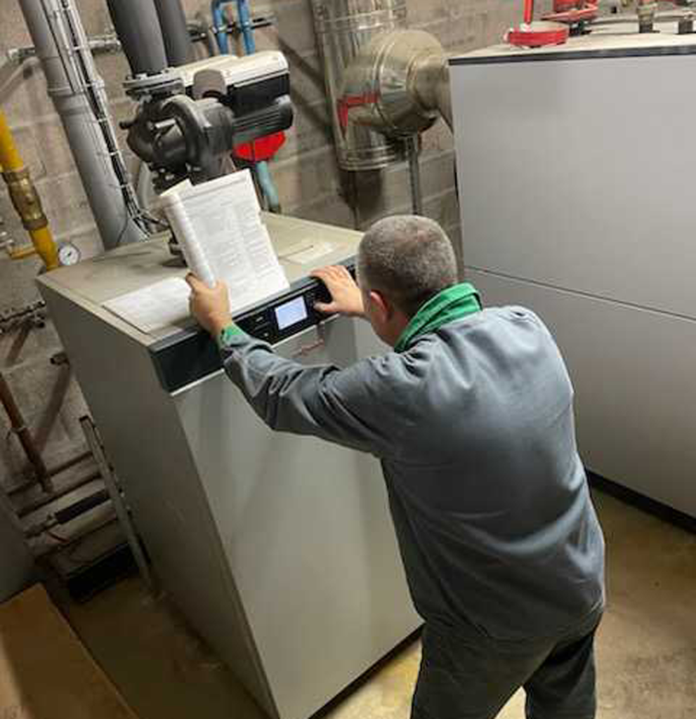 découvrez nos services d'installation de chaudières dans les vosges. bénéficiez d'une expertise locale pour un chauffage performant et économique. contactez nos installateurs qualifiés pour un devis personnalisé.