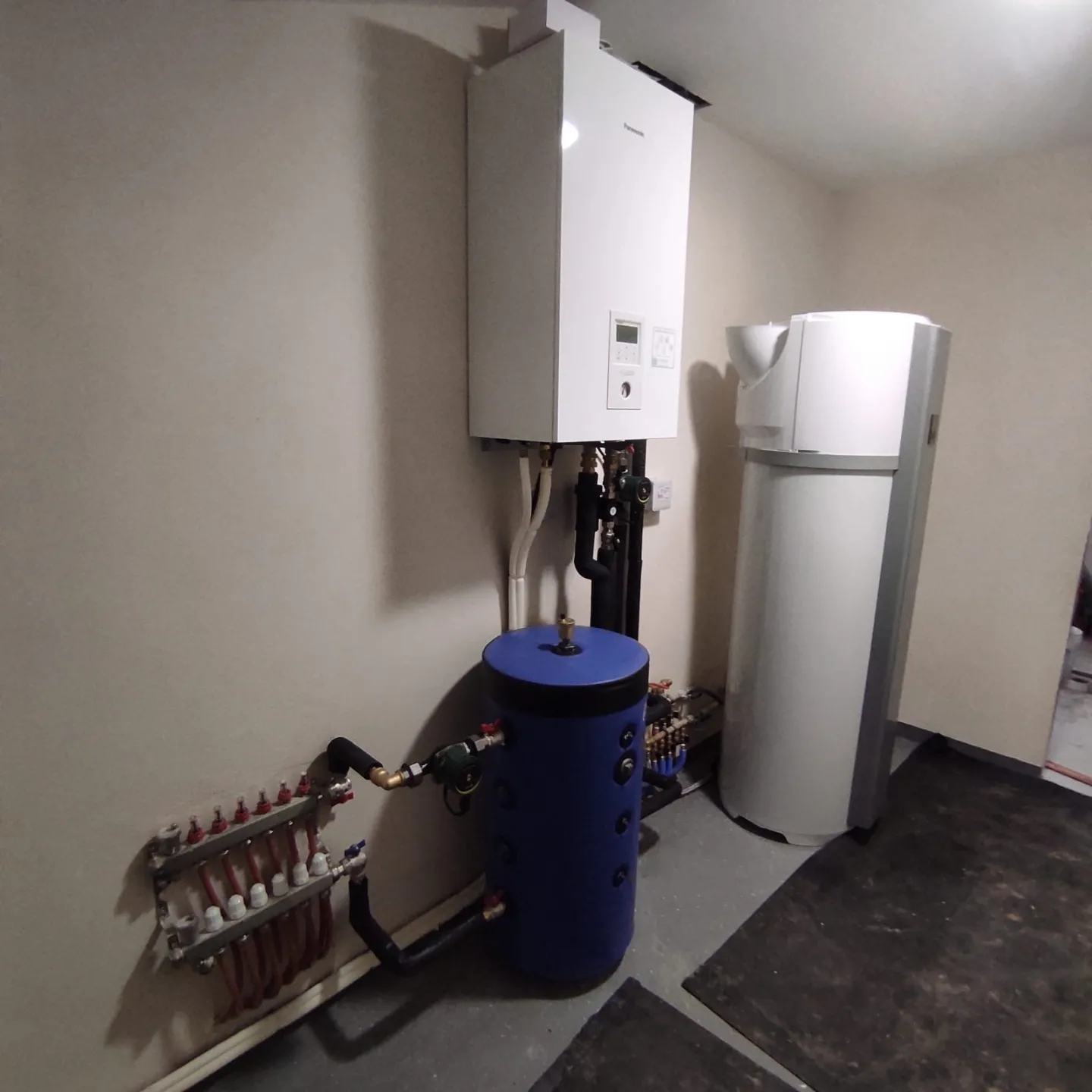 découvrez nos services d'installation de chauffage en alsace (67). profitez d'une expertise locale pour choisir le système de chauffage adapté à vos besoins, que ce soit pour une maison neuve ou une rénovation. contactez notre équipe d'installateurs professionnels et bénéficiez d'un confort thermique optimal.