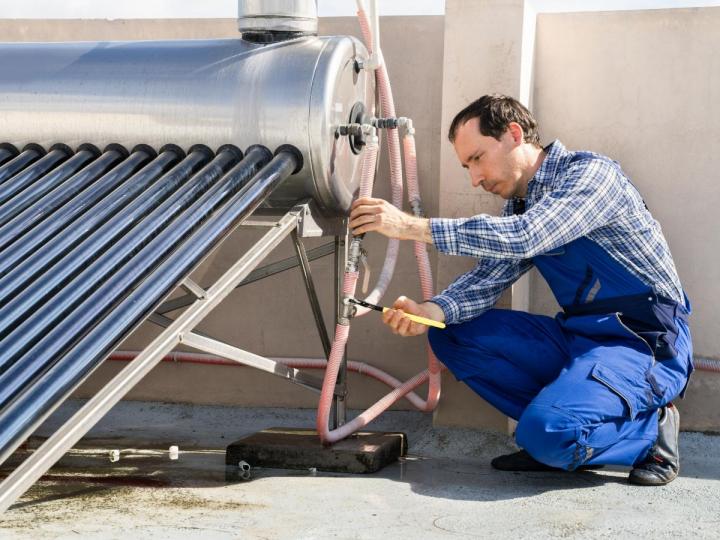 découvrez nos services d'installateur de chauffe-eau, experts en installation, maintenance et réparation. profitez d'un confort optimal chez vous avec des solutions adaptées à vos besoins énergétiques.