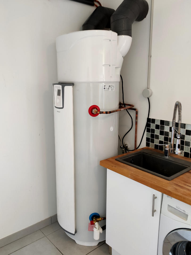 découvrez nos services d'installation de chauffe-eau, garantissant un confort optimal et une efficacité énergétique. nos experts vous accompagnent pour choisir le modèle adapté à vos besoins, tout en respectant les normes de sécurité. faites confiance à notre savoir-faire pour profiter d'une eau chaude de qualité.
