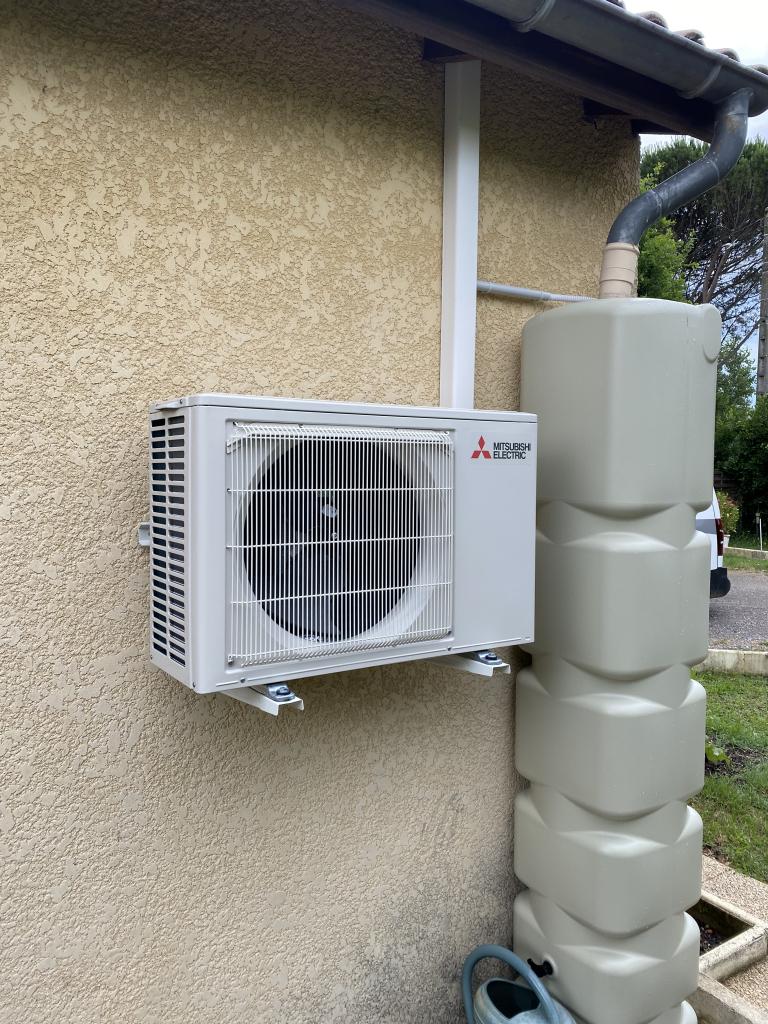 découvrez les services d'un installateur de climatisation à aubenas. profitez de solutions personnalisées pour un confort optimal dans votre espace, avec une expertise locale et un service professionnel sur mesure.