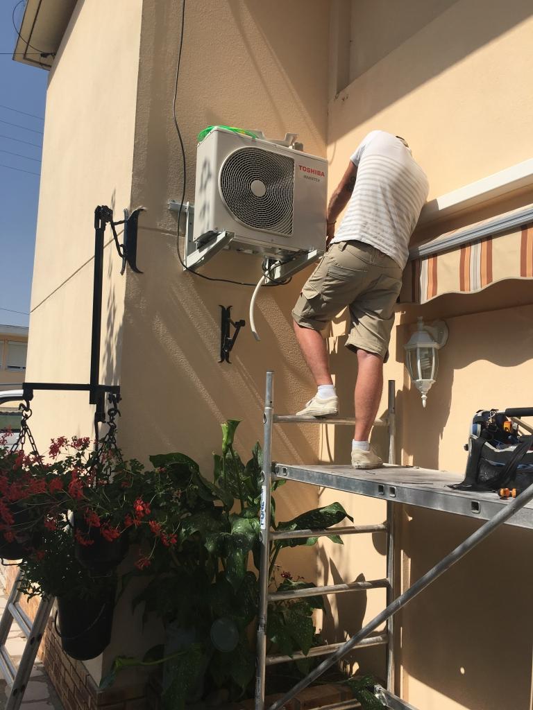 découvrez notre service d'installateur de climatisation en côte d'or. profitez d'une expertise locale pour l'installation, l'entretien et le dépannage de systèmes de climatisation adaptés à vos besoins. faites confiance à des professionnels pour un confort optimal dans votre maison.