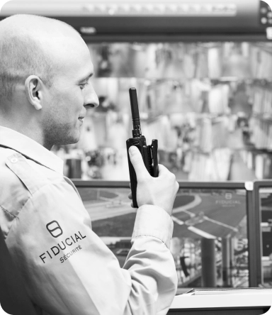 découvrez nos services d'installation de systèmes de sécurité sur mesure pour protéger votre maison ou votre entreprise. faites confiance à nos experts pour une sécurité optimale grâce à des solutions innovantes et adaptées à vos besoins.