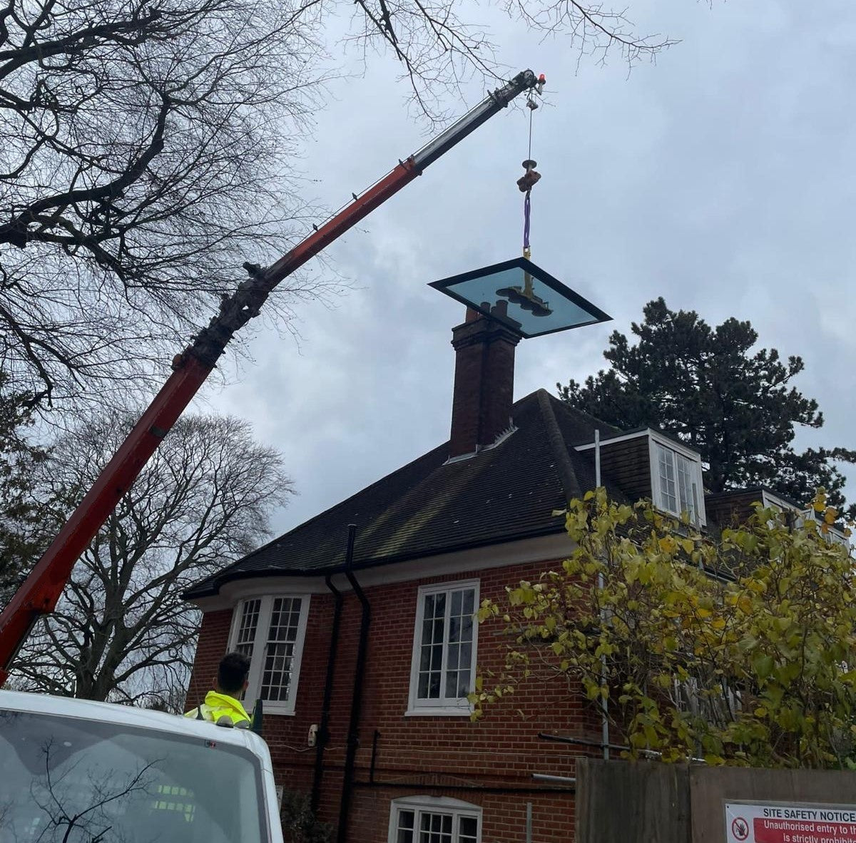 découvrez nos services d'installateur direct, experts dans l'installation rapide et efficace de vos équipements. profitez d'un accompagnement personnalisé et d'une expertise reconnue pour tous vos projets d'installation. faites le choix de la qualité et de la tranquillité d'esprit avec notre équipe professionnelle.