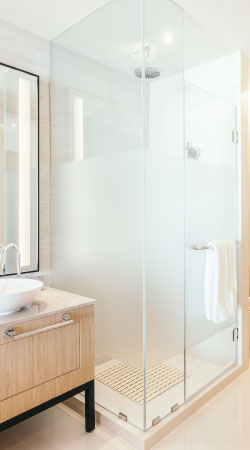 découvrez nos services d'installation de douches sur mesure. profitez d'un espace de bain moderne et fonctionnel grâce à nos experts en plomberie. contactez-nous pour un devis gratuit et transformez votre salle de bains avec style.