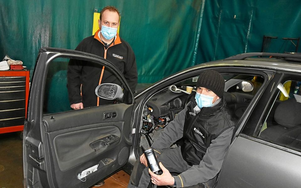 découvrez notre service d'installation d'éthylotests, garantissant votre conformité aux réglementations en vigueur. profitez d'un accompagnement personnalisé pour une installation rapide et efficace, tout en assurant la sécurité sur la route.