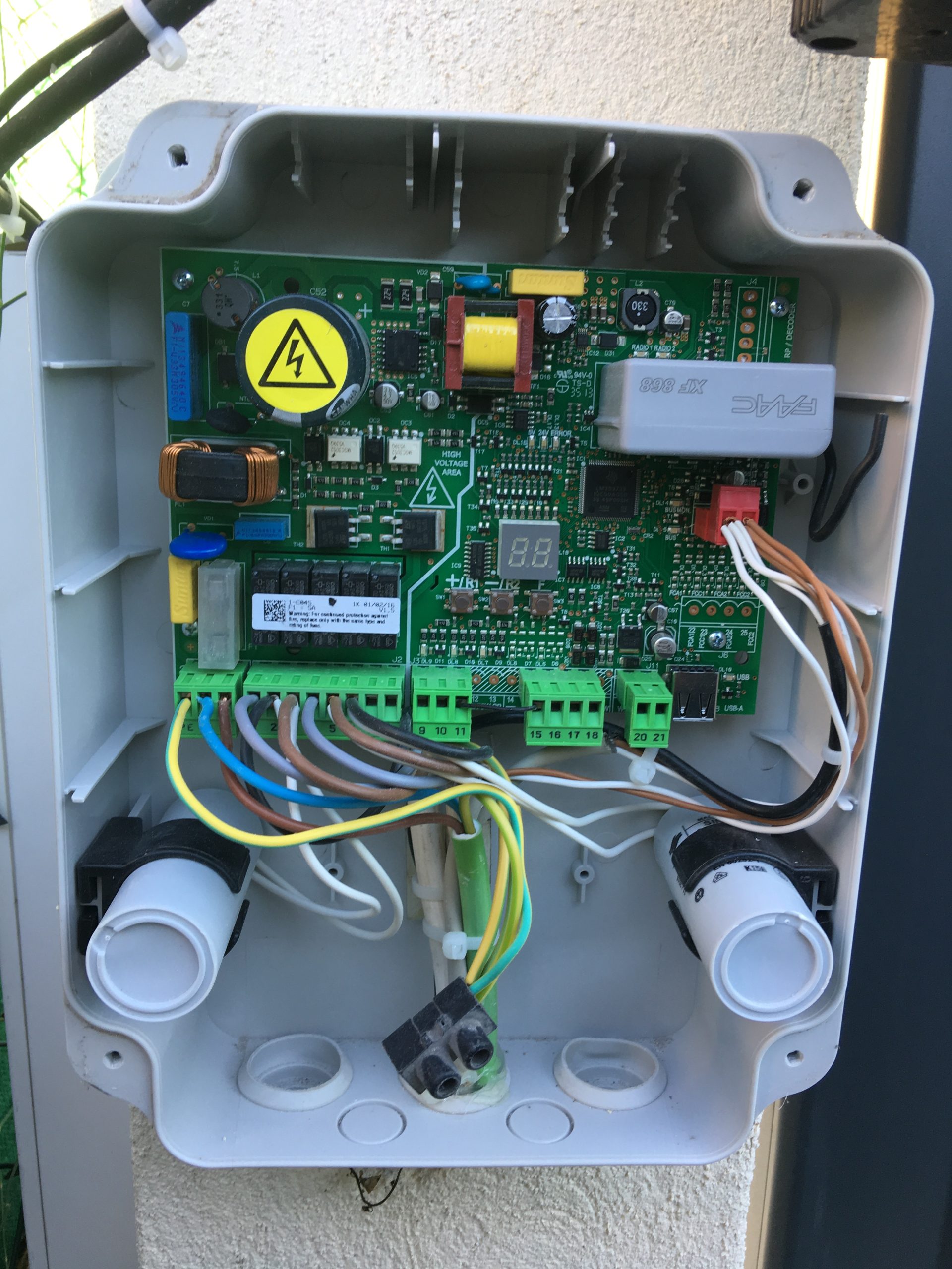 découvrez notre service d'installateur faac, expert en solutions d'automatisation et de contrôle d'accès. profitez d'une installation professionnelle pour vos portails, barrières et systèmes de sécurité, assurant confort et sécurité à votre domicile ou entreprise.